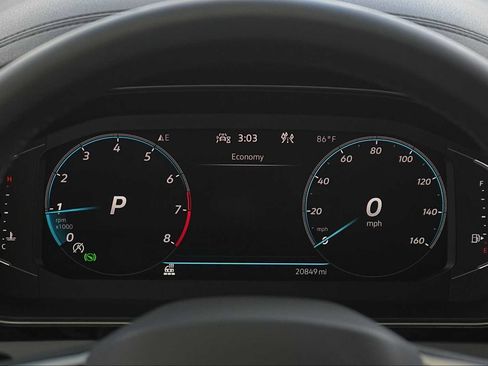 Used 2025 Volkswagen Jetta GLI Autobahn FWD image 22