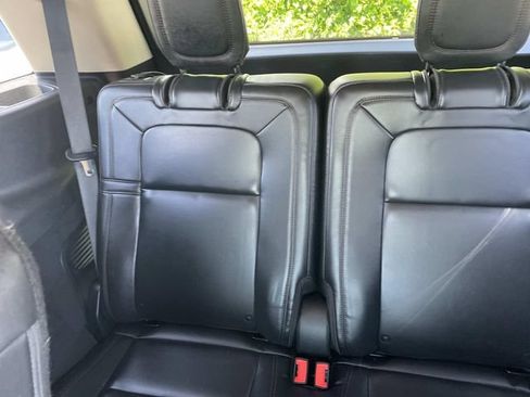 Used 2020 Lincoln Aviator Reserve w/ Equipment Group 201A AWD/4WD image 21