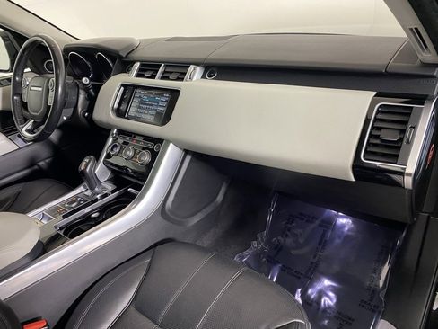 Used 2016 Land Rover Range Rover Sport HSE image 34