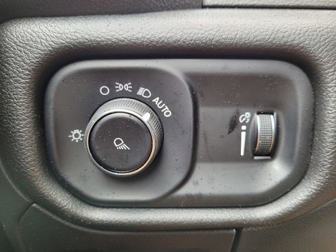 New 2025 RAM 1500 Tradesman image 23