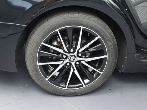 Used 2021 Toyota Camry SE w/ Cold Weather Package AWD/4WD image 33