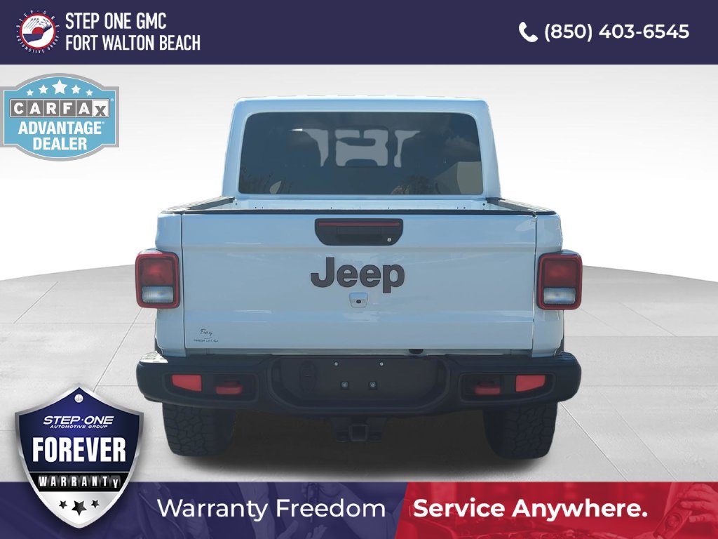 Used 2023 Jeep Gladiator Rubicon w/ Cold Weather Group AWD/4WD image 5