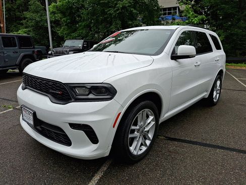 Certified 2022 Dodge Durango GT image 3