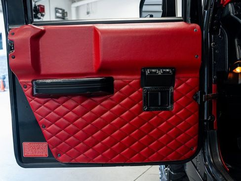 Used 2002 HUMMER H1 4-Door Wagon image 26