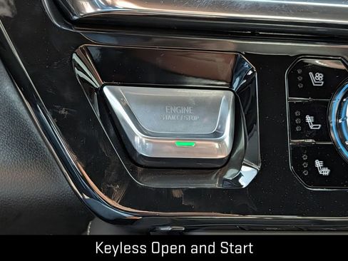 New 2026 GMC Sierra 2500 Denali Ultimate AWD/4WD image 18