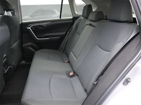 Certified 2022 Toyota RAV4 LE image 12
