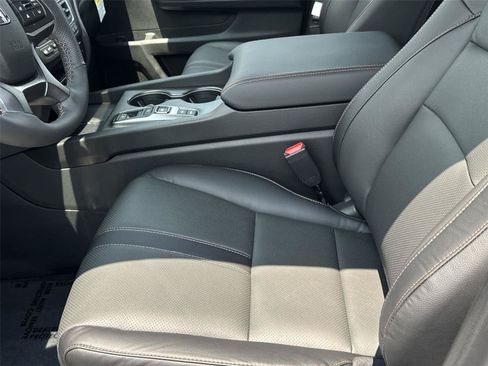 Used 2026 Honda Ridgeline TrailSport image 11