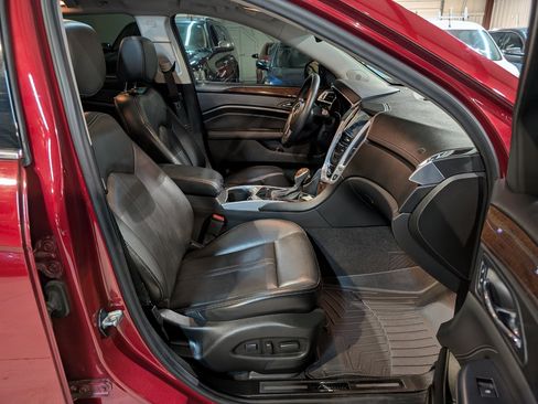 Used 2013 Cadillac SRX Performance w/ Driver Assist Package image 31