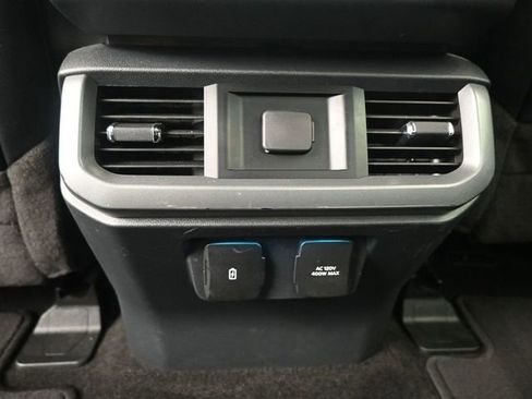 Certified 2022 Ford F150 Lariat AWD/4WD image 8