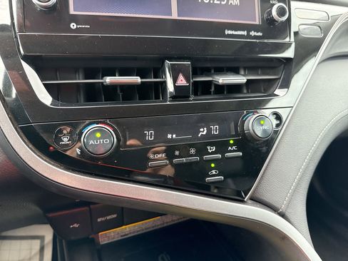 Certified 2021 Toyota Camry XSE FWD image 17