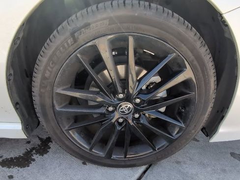 Used 2022 Toyota Camry XSE image 33