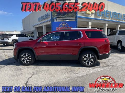 Used 2023 GMC Acadia SLE w/ Driver Convenience Package image 3