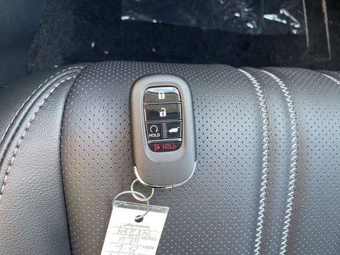 New 2026 Honda HR-V EX-L image 23