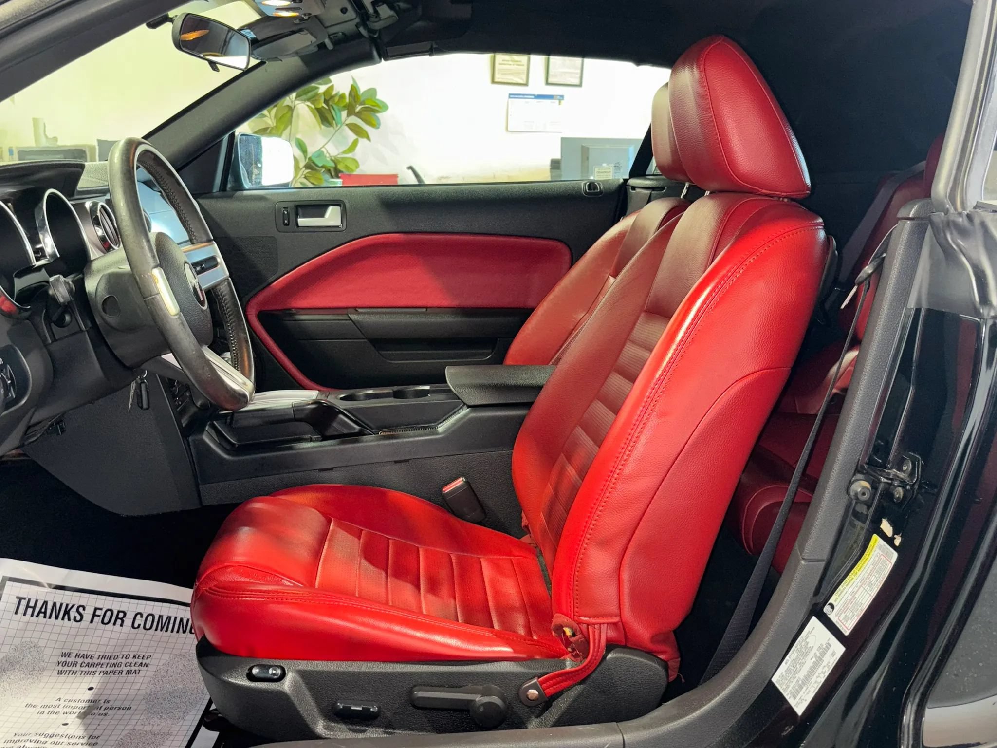 Used 2005 Ford Mustang GT Premium RWD image 19