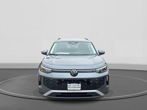 Certified 2026 Volkswagen Tiguan S FWD image 2