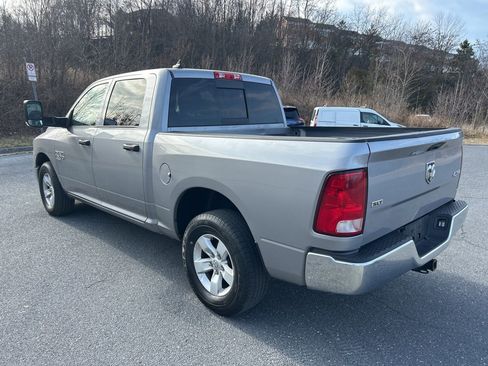 Used 2023 RAM 1500 Classic SLT w/ Trailer & Traction Group image 3