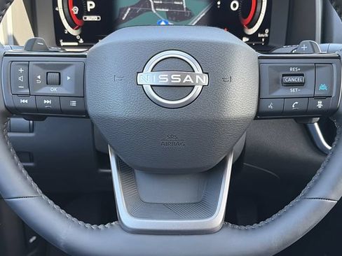 Used 2026 Nissan Rogue Platinum AWD/4WD image 18
