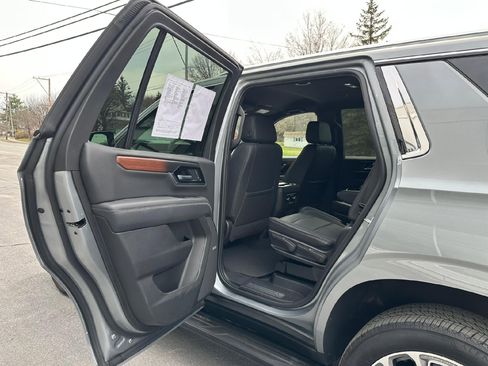 Certified 2025 GMC Yukon Denali AWD/4WD image 42