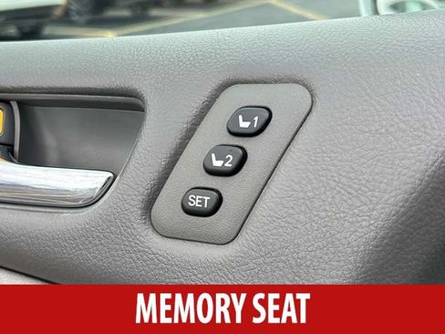 Used 2010 Toyota Sienna XLE Limited AWD/4WD image 7
