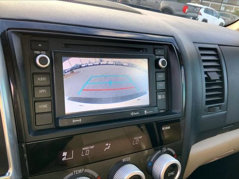 Used 2018 Toyota Sequoia SR5 w/ Premium Package image 27