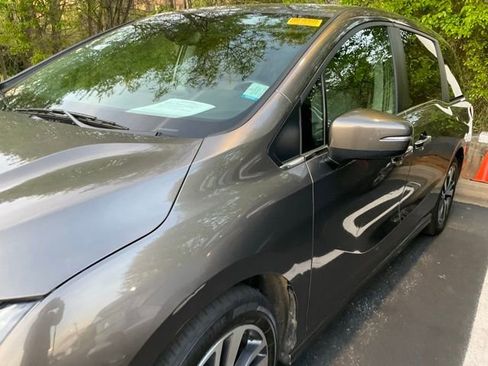 Used 2021 Honda Odyssey Touring image 11