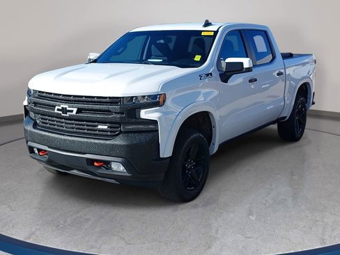 Used 2019 Chevrolet Silverado 1500 LT Trail Boss image 1