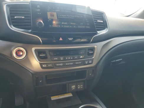 Used 2021 Honda Pilot Special Edition image 15