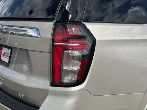 Certified 2022 Chevrolet Tahoe LT w/ LT Signature Plus Package AWD/4WD image 11