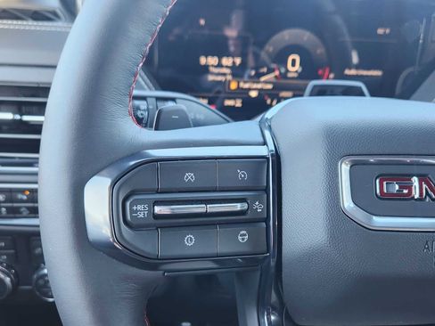 New 2026 GMC Yukon AT4 Ultimate w/ LPO, Illumination Package image 18