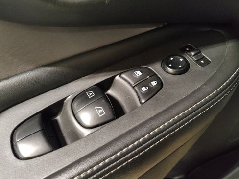 Used 2021 Nissan Murano SV w/ SV Special Edition Package image 27