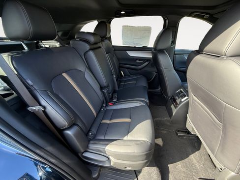 New 2026 MAZDA CX-90 Plug-In Hybrid w/ Premium Plus image 18