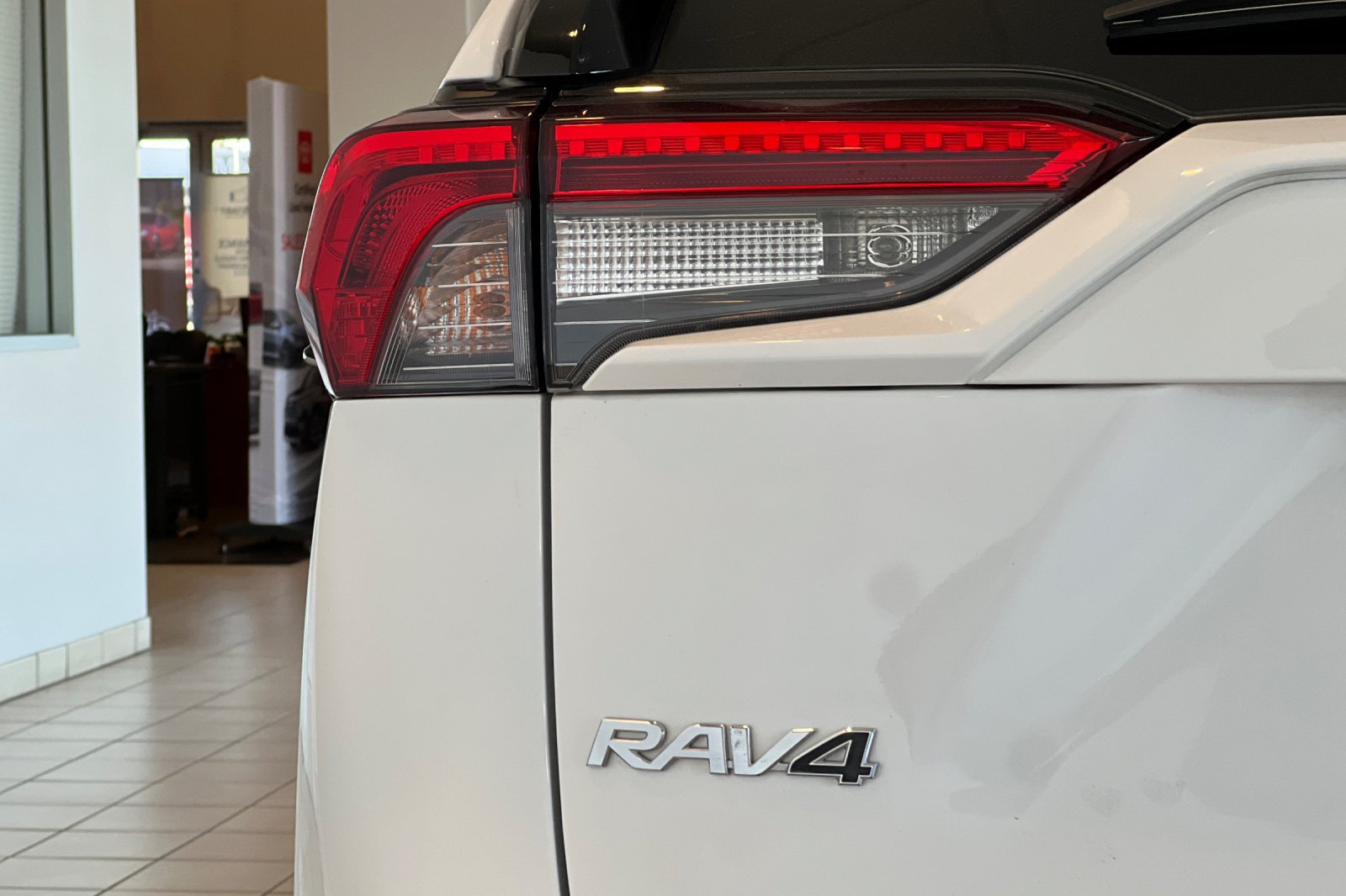 Certified 2024 Toyota RAV4 LE AWD/4WD image 26