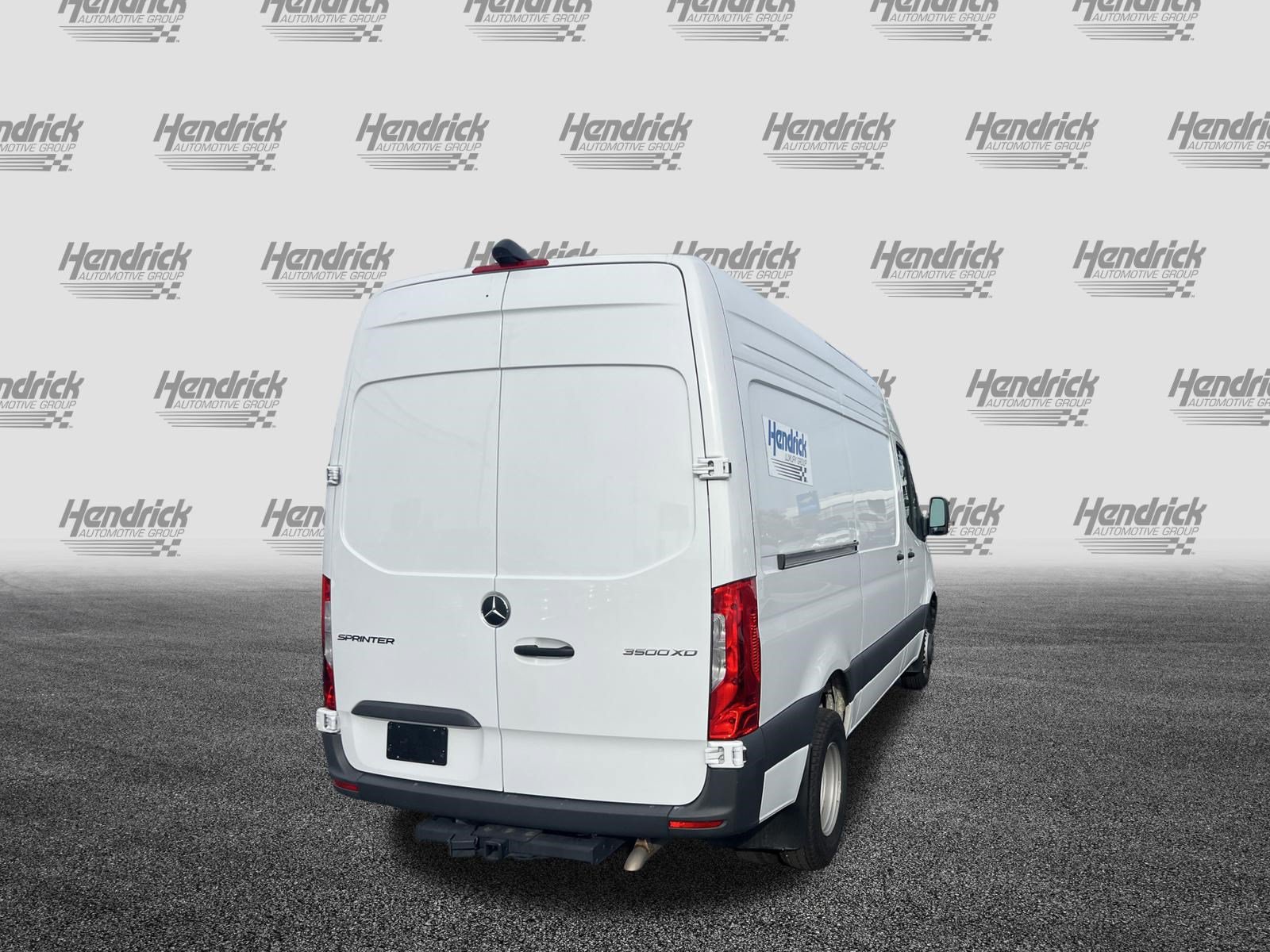 Used 2025 Mercedes-Benz Sprinter 3500 image 10
