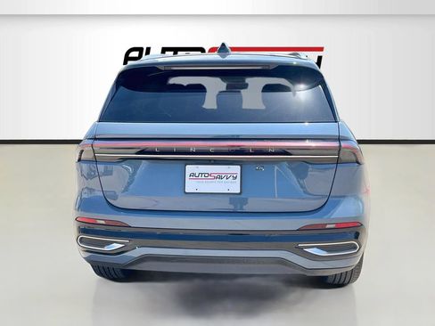Used 2025 Lincoln Nautilus Black Label AWD/4WD image 6