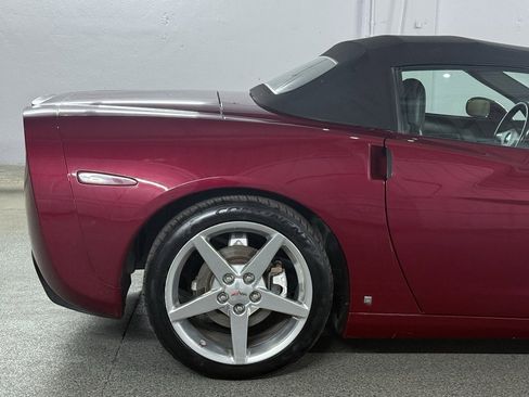 Used 2006 Chevrolet Corvette Convertible w/ Preferred Equipment Group image 8
