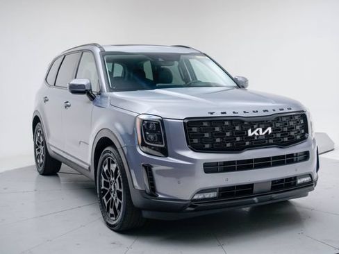 Used 2022 Kia Telluride SX w/ SX Prestige Package AWD/4WD image 10
