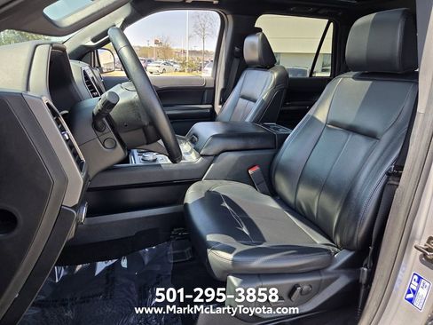 Used 2021 Ford Expedition XLT RWD image 5