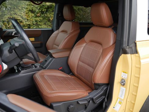 Certified 2024 Ford Bronco Heritage Edition image 37