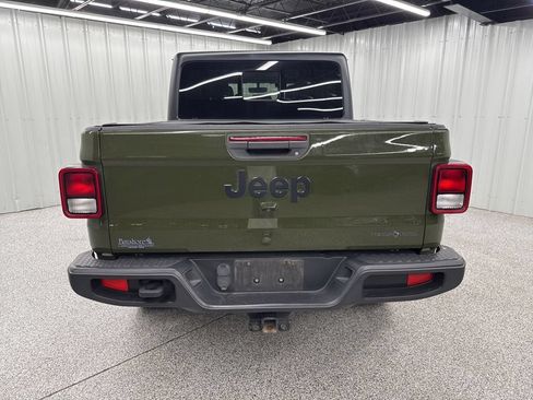 Used 2021 Jeep Gladiator Mojave AWD/4WD image 5