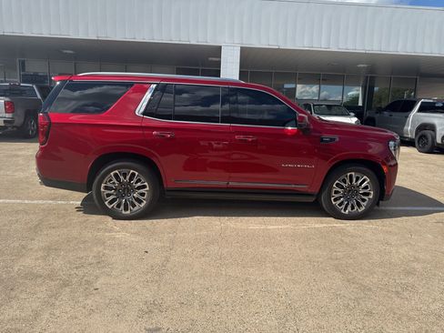 Used 2023 GMC Yukon Denali Ultimate image 8