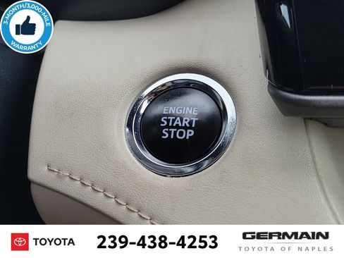 Used 2023 Toyota Highlander Limited FWD image 33