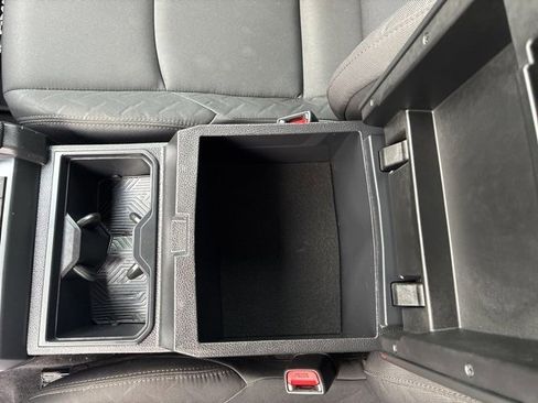 Used 2024 Toyota Tacoma SR image 15