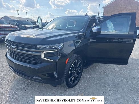 Used 2021 Chevrolet Suburban RST AWD/4WD image 55