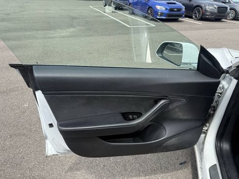 Used 2020 Tesla Model 3 Long Range AWD/4WD image 14