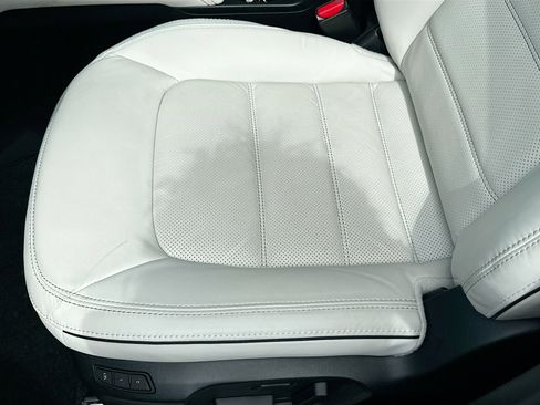 Used 2025 MAZDA CX-5 AWD 2.5 S w/ Premium Plus Pkg image 19