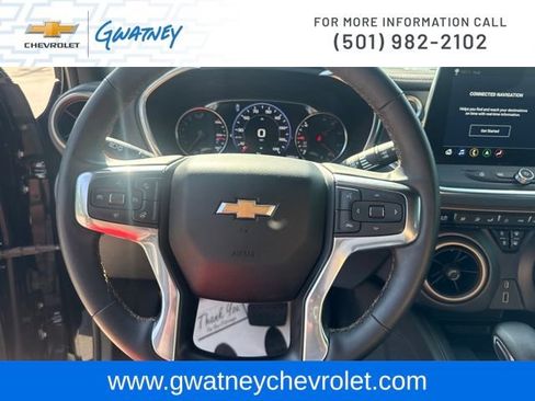Used 2023 Chevrolet Blazer Premier FWD image 16
