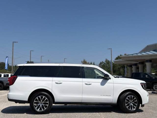 Used 2025 Ford Expedition Max Platinum AWD/4WD image 6