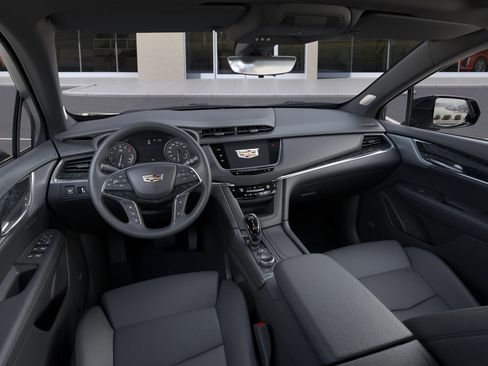 New 2026 Cadillac XT5 Premium Luxury w/ LPO, Floor Liner Package AWD/4WD image 15