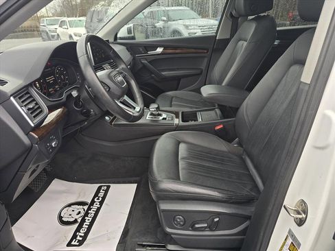 Used 2020 Audi Q5 2.0T Premium Plus w/ Premium Plus Package image 12