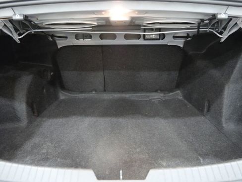 Used 2024 Chevrolet Malibu LT image 24